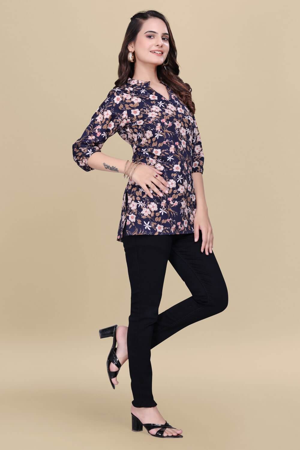 Stylish hip length floral women top